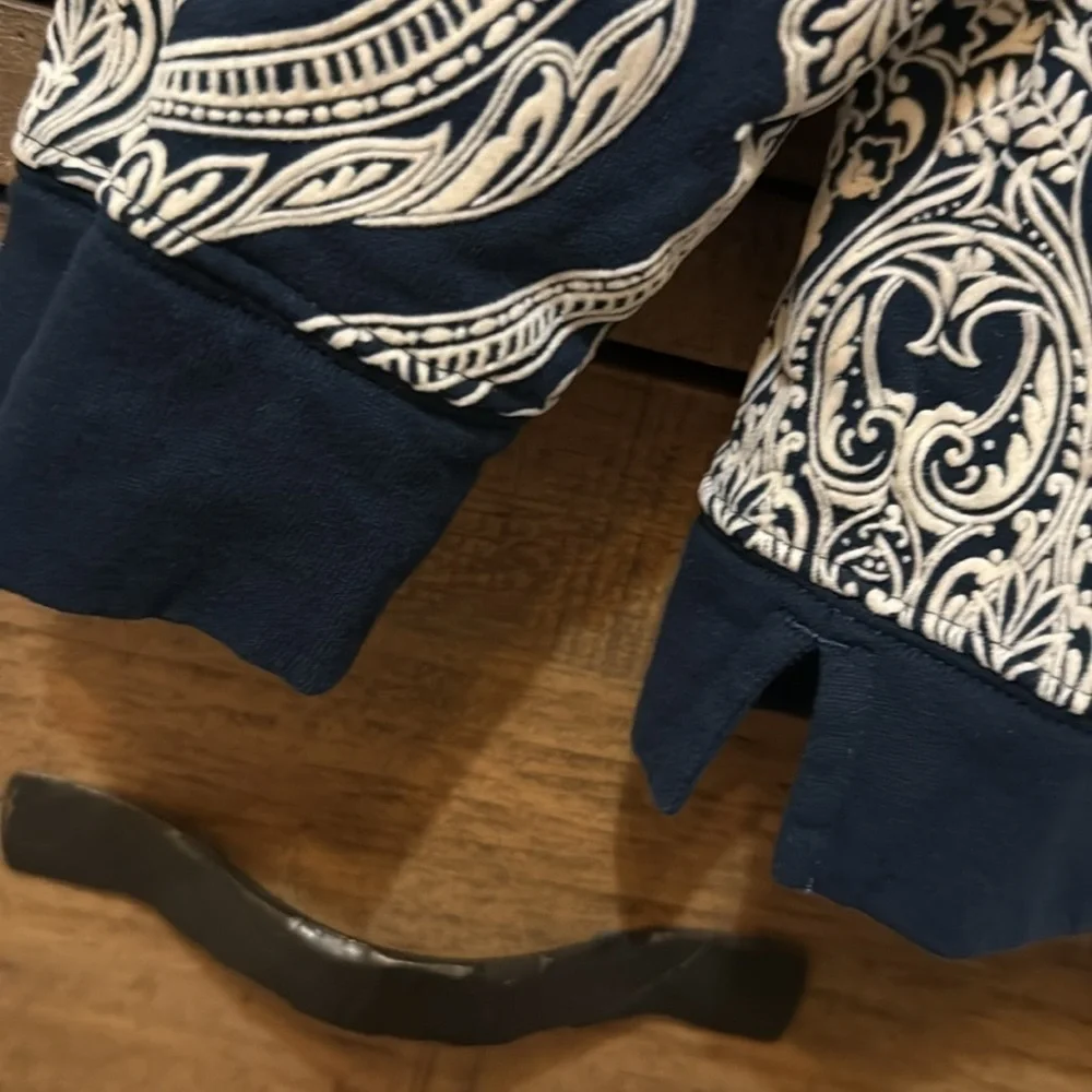 Lands End Navy Damask Velvet Print Sweatshirt Size L Tall